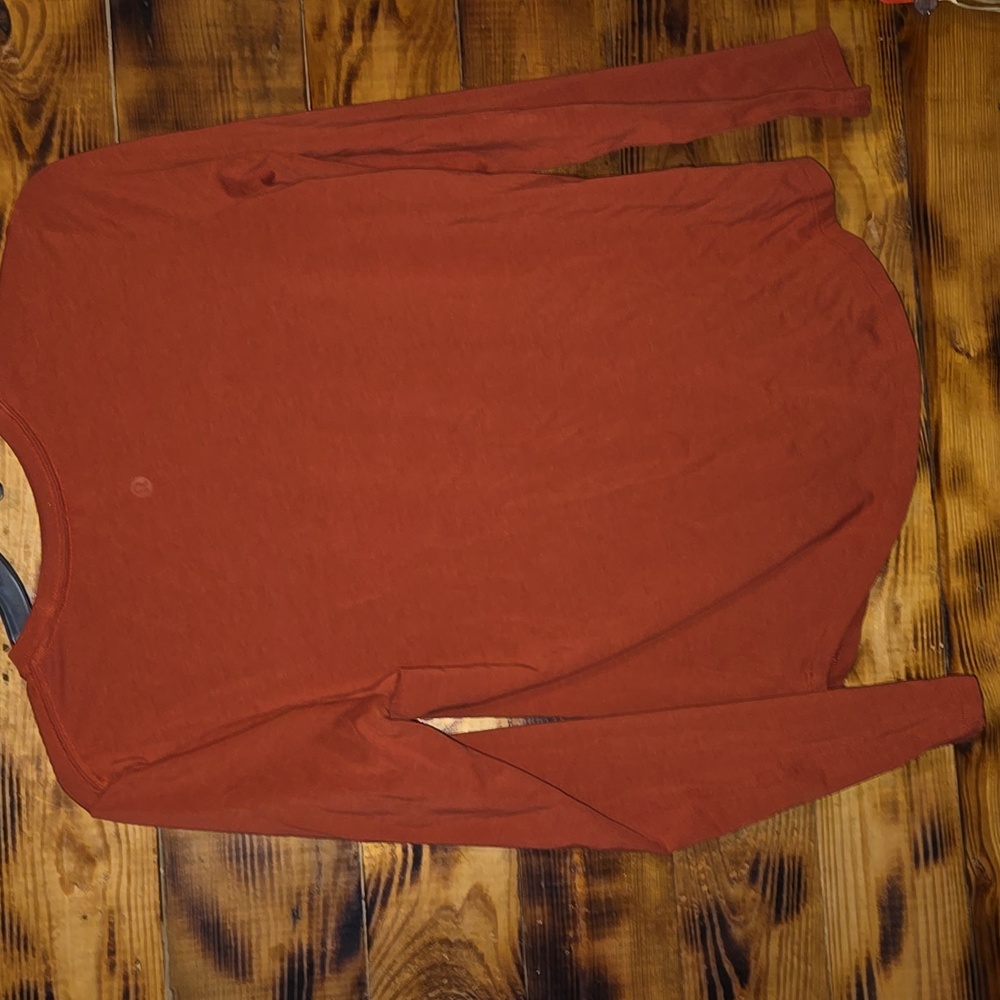 Lululemon long sleeve - Picture 2 of 3